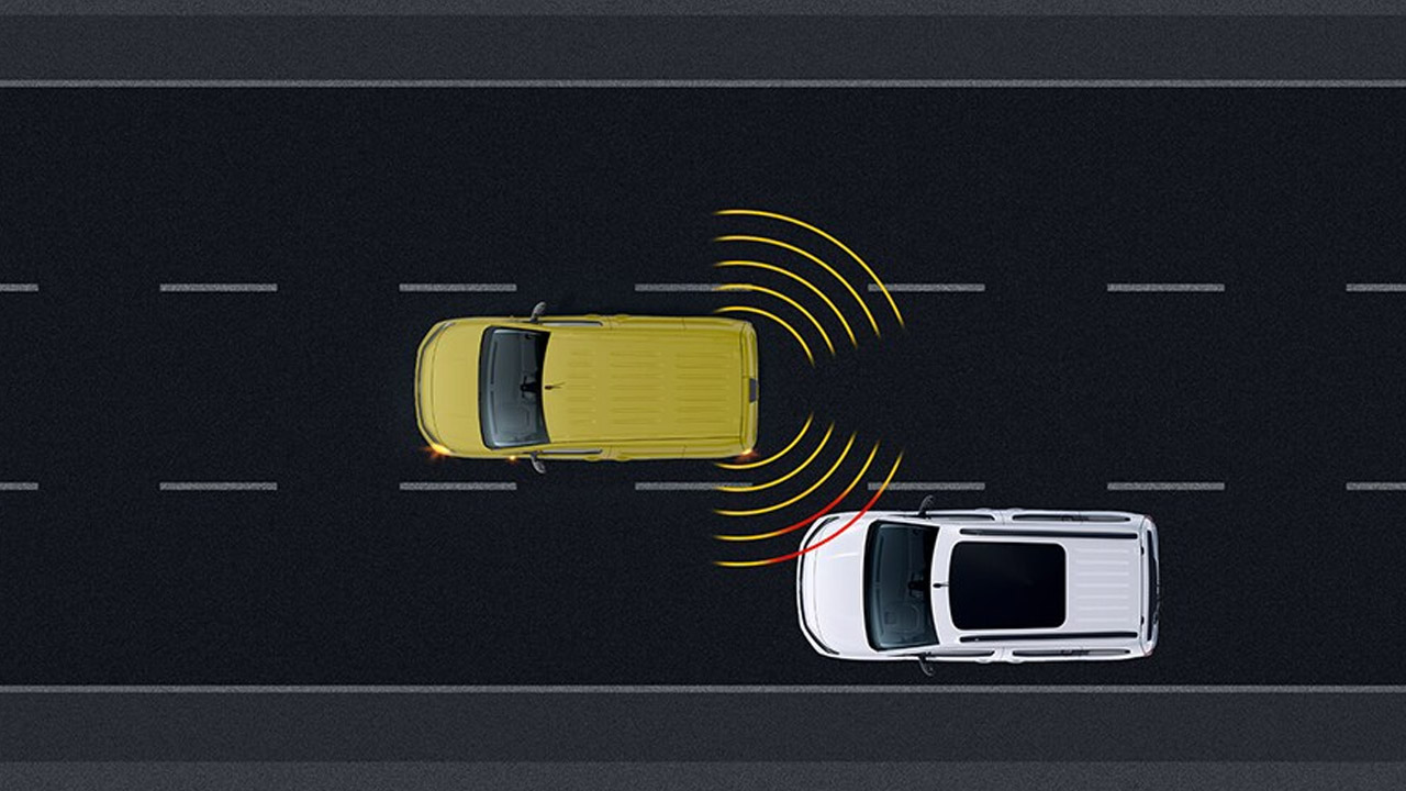 Opel Combo Van - Bezpečnosť - Systém monitorovania mŕtveho uhla vonkajších spätných zrkadiel Opel Combo Van